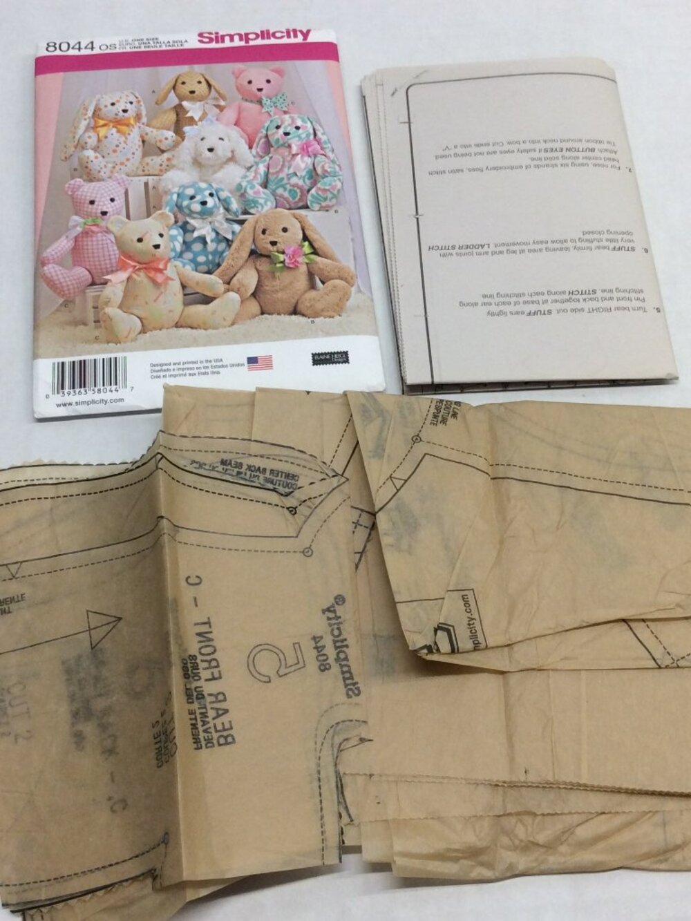 Simplicity 8044 Stuffed Animal Pattern Bear Dog Rabbit 14in Plush Toy CUT